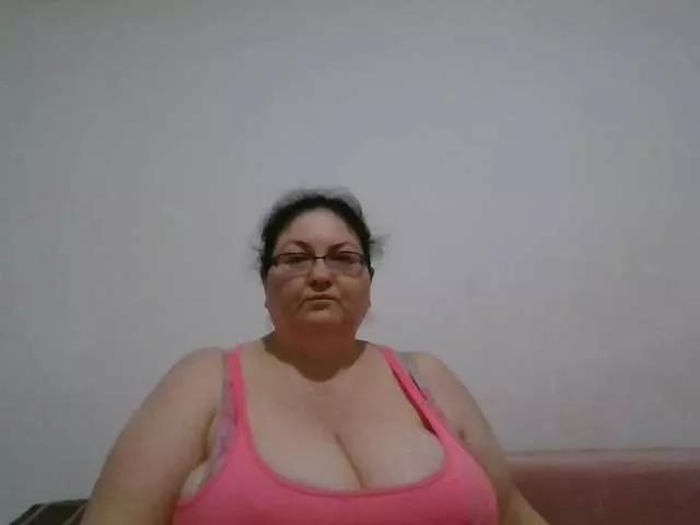 Nykyxo from BongaCams