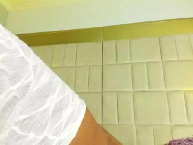 OhriianaGibson from BongaCams is Freechat