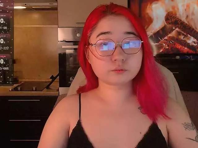 Peach-girl from BongaCams is Freechat