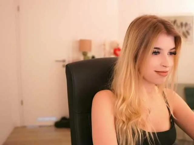 Checkout girls naked models with similar nickname. Cute sexy Free Models.