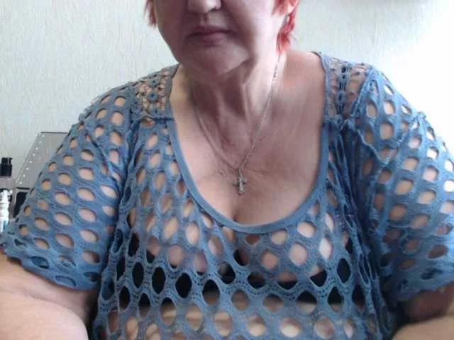 PeggySoft from BongaCams