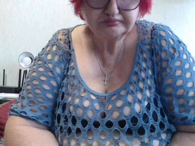 PeggySoft from BongaCams