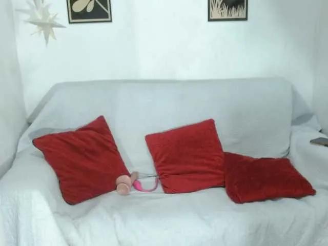 penelope-gucci from BongaCams is Freechat