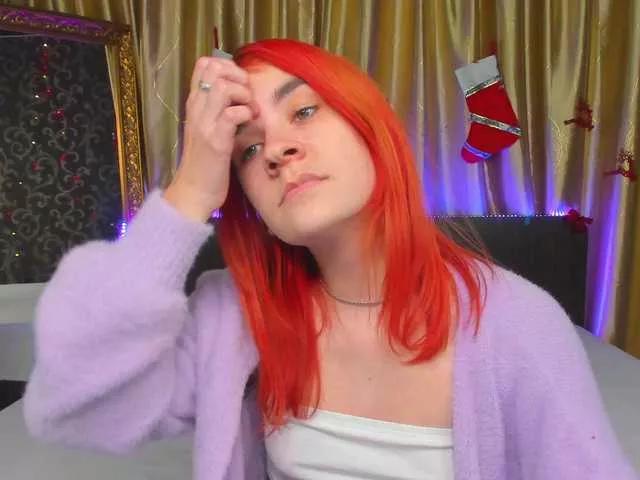 Polly-Love from BongaCams