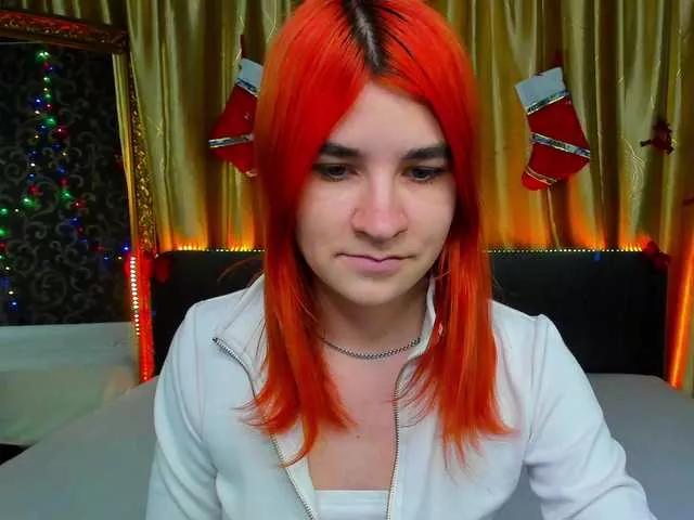 Polly-Love from BongaCams