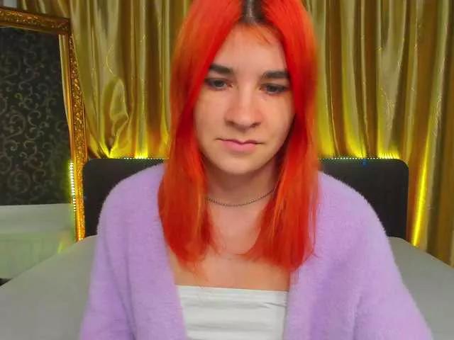 Polly-Love from BongaCams
