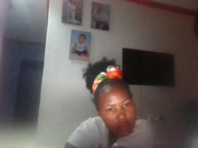 Pretty-thalia1 from BongaCams is Freechat