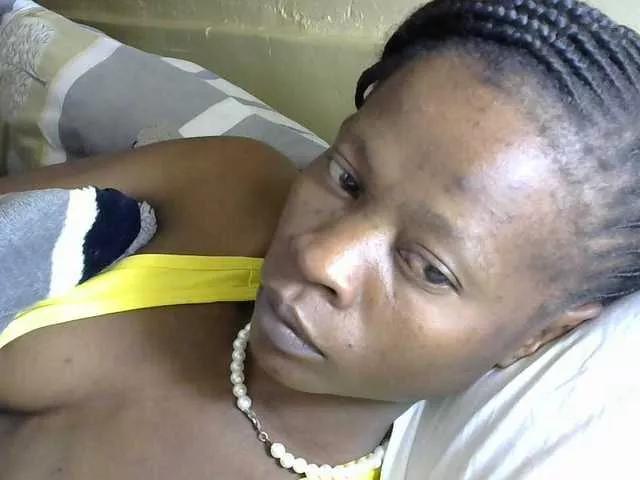 PrettyAlianah from BongaCams is Freechat