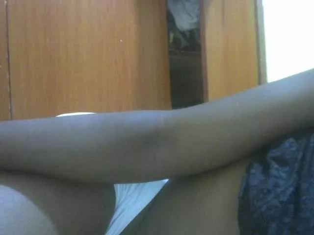 Prettybooty1 from BongaCams is Freechat