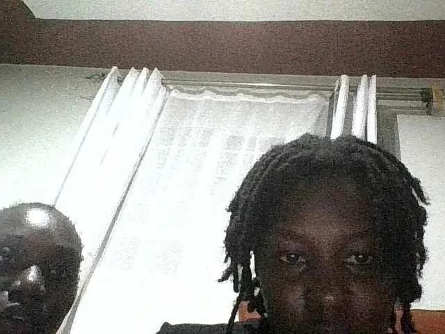 PrettyMelanin from BongaCams