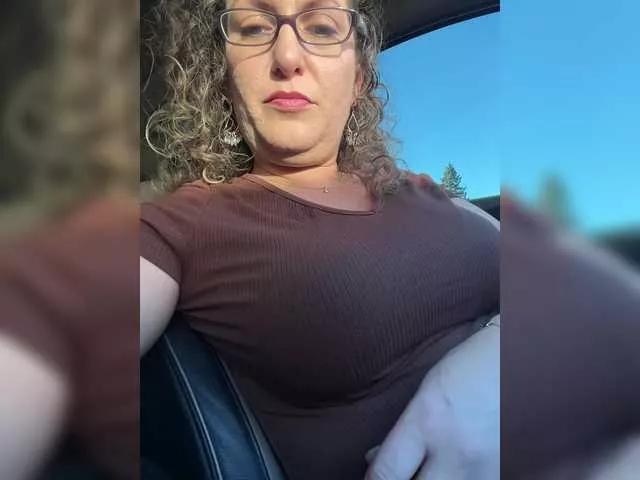 Prurient-Gem from BongaCams is Freechat