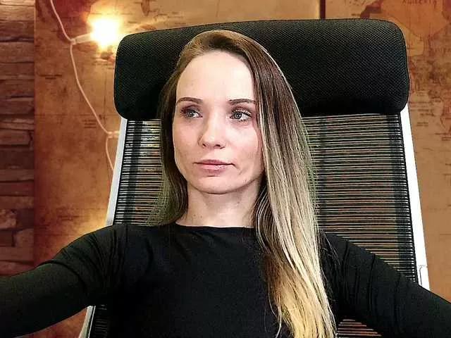 purple-love from BongaCams