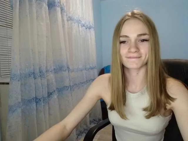 Pussyya from BongaCams