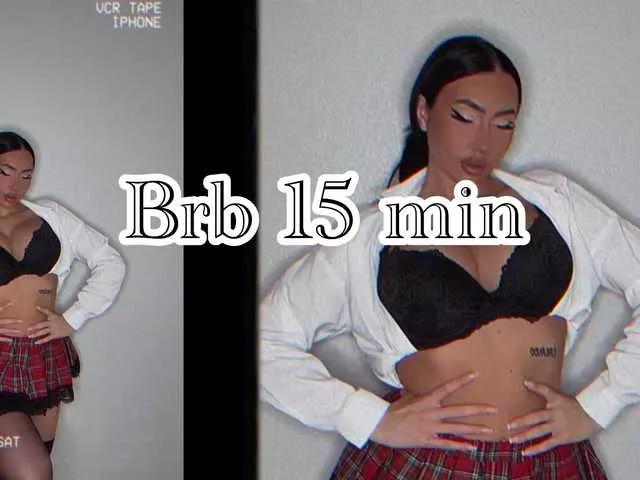 qsstess from BongaCams