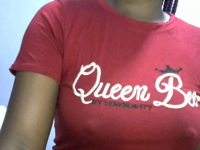 queen-innocent from BongaCams