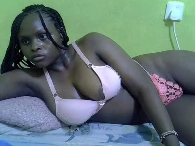 queendebbie from BongaCams