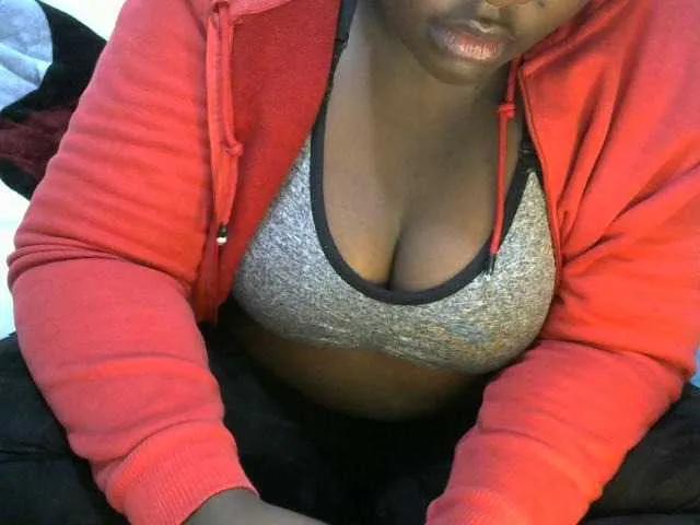 Queendee1 from BongaCams is Freechat