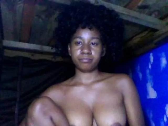 Raharisexy from BongaCams is Freechat
