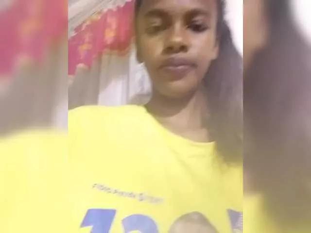 RayahHot from BongaCams