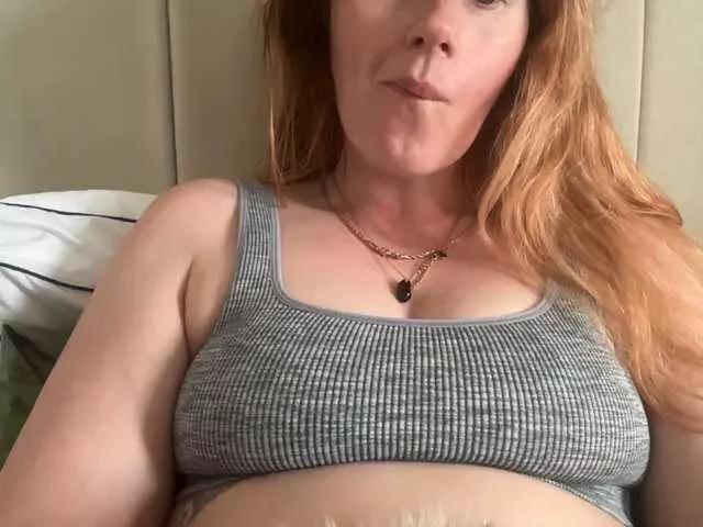 REDHEADROSIE