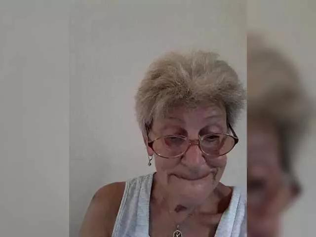 Reife-dame from BongaCams is Freechat