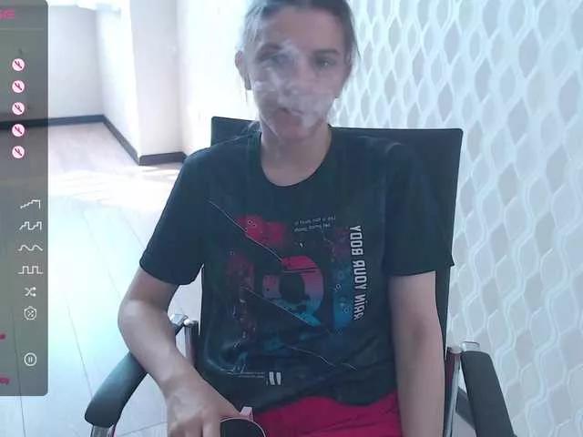 RennaHart from BongaCams