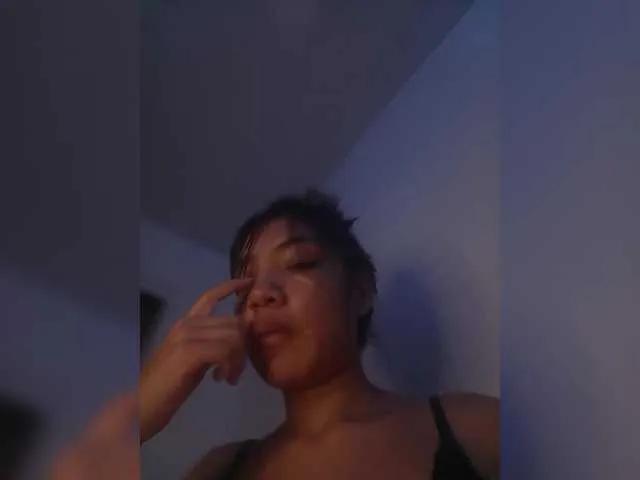 ROOMEXOTIC11 from BongaCams