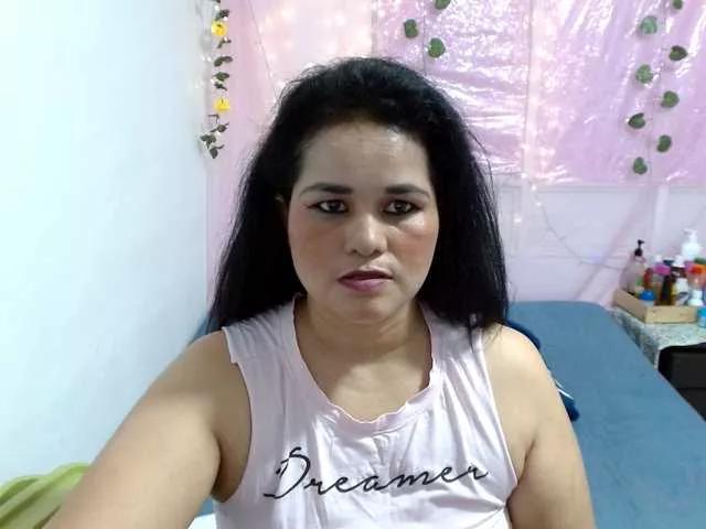 roouselatina1 from BongaCams