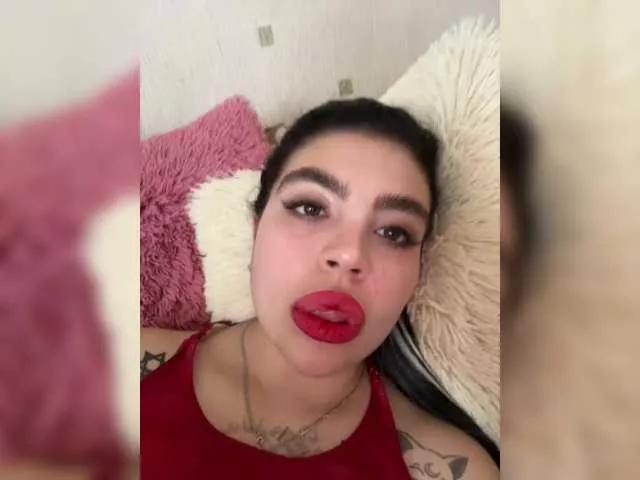 RoseMoonn from BongaCams is Freechat