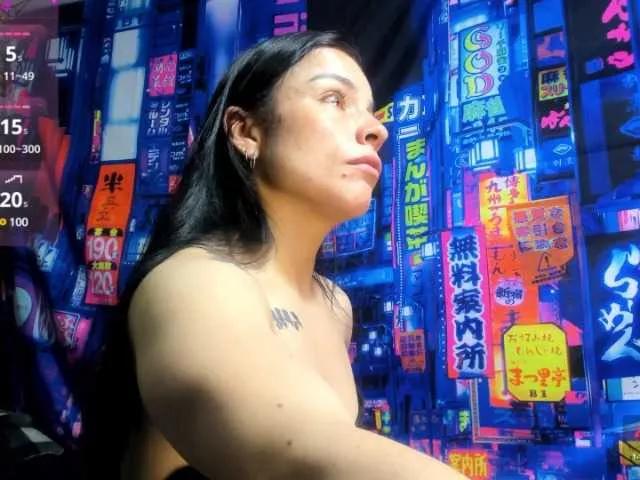 rosse2504 from BongaCams