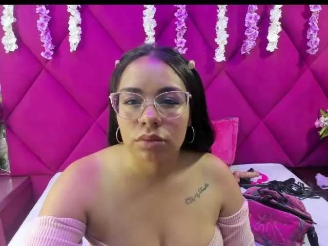 RossiVioleta from BongaCams
