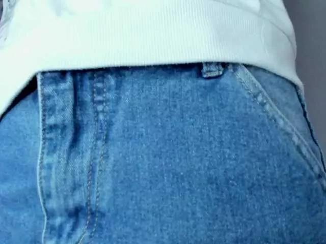 rouse-red from BongaCams is Freechat