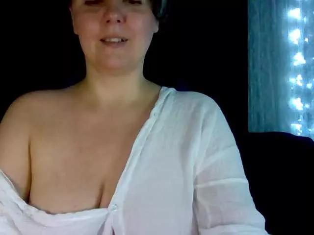 Ruby-Shadow from BongaCams is Freechat