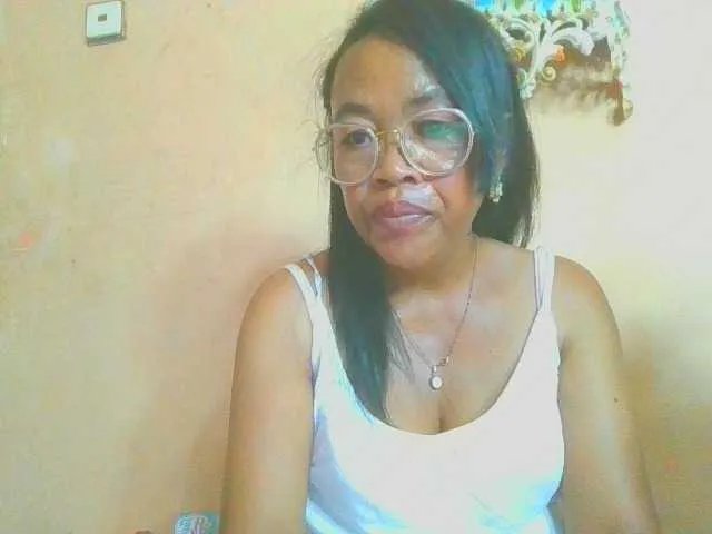 Rveronique on BongaCams 