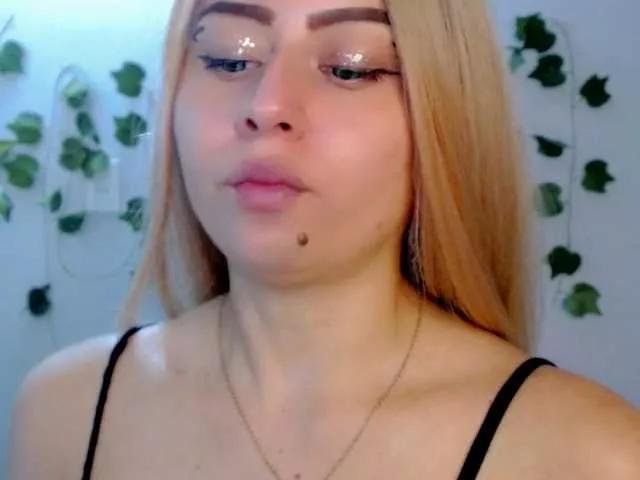 Sabrinaolsons from BongaCams is Freechat