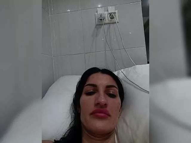 SafariQueen from BongaCams