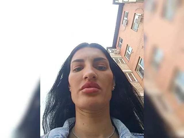 SafariQueen from BongaCams