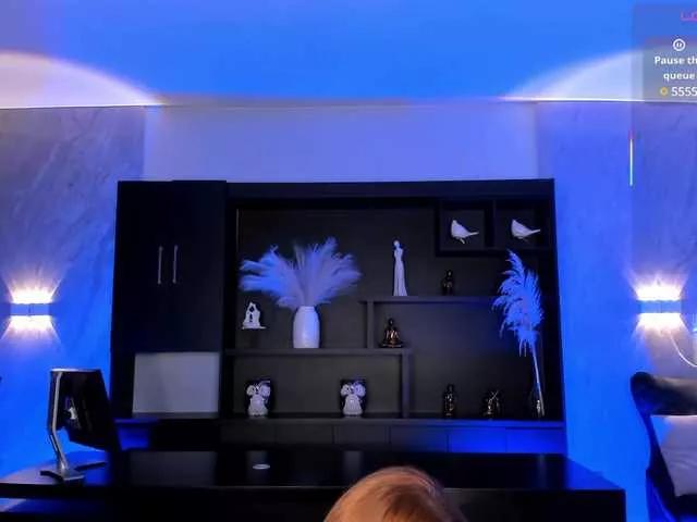 SamanthaKlein from BongaCams