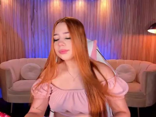 SamanthaKlein from BongaCams