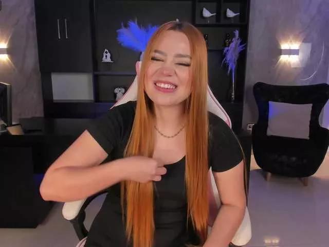 SamanthaKlein from BongaCams