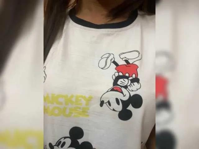 sanaya081 from BongaCams