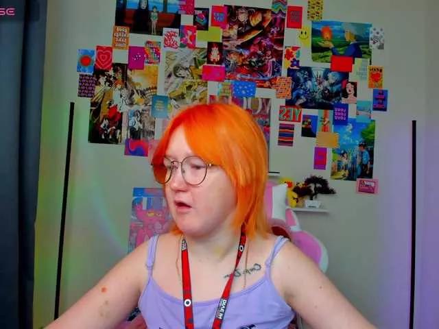 Sara-Moor from BongaCams