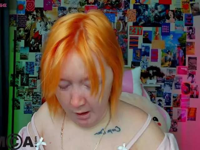 Sara-Moor from BongaCams