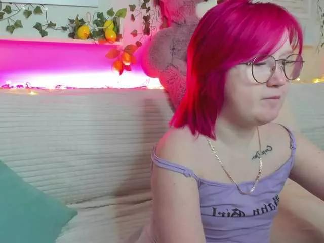 Sara-Moor from BongaCams
