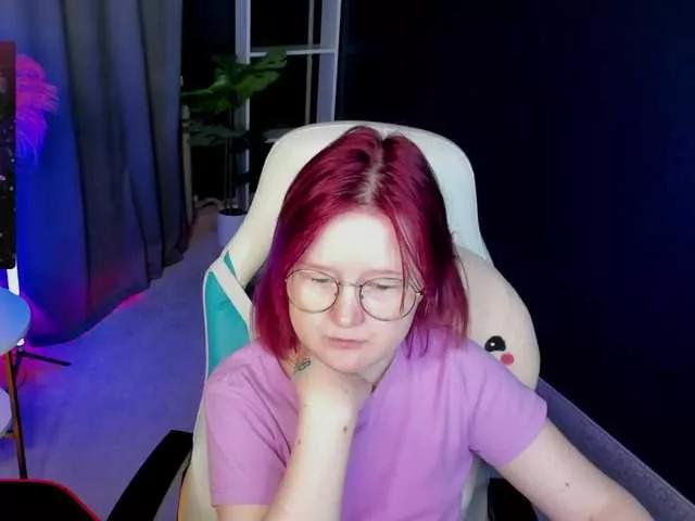 Sara-Moor from BongaCams