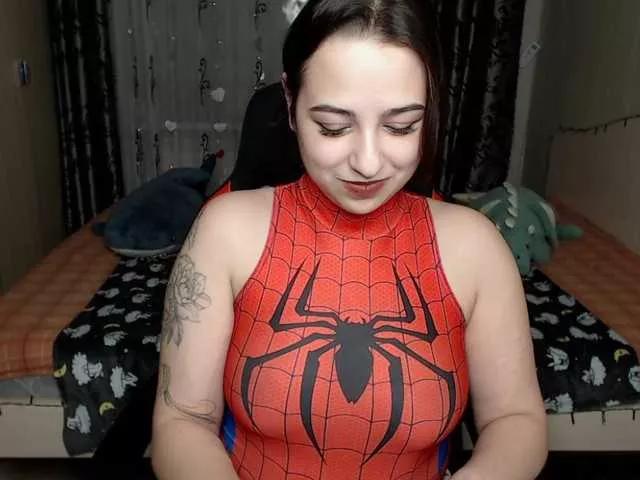 Sarah-Dumont from BongaCams