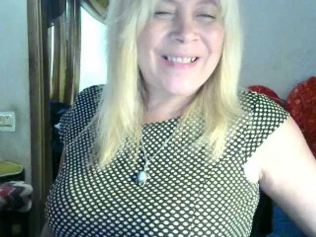 Savan35na from BongaCams