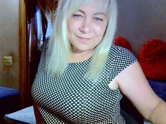 Savan35na from BongaCams