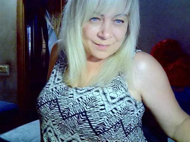 Savan35na from BongaCams