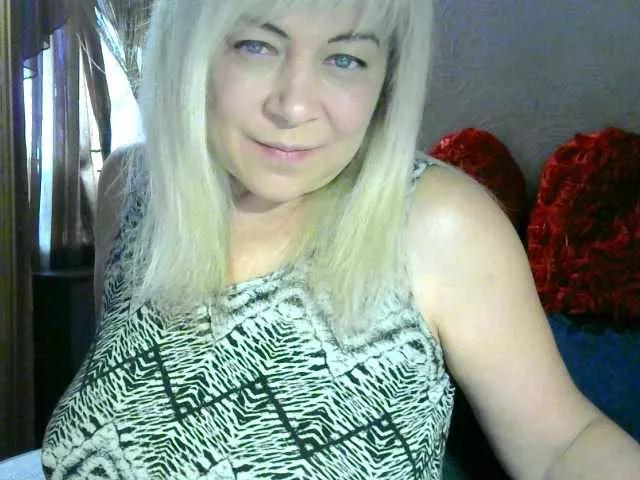 Savan35na from BongaCams